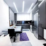 Luminous Luxury House * Pýli