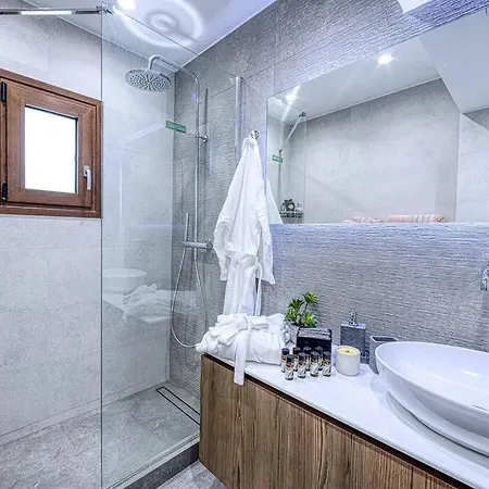 Luminous Luxury House Holiday home *