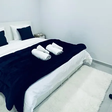 Luminous Luxury House Holiday home *