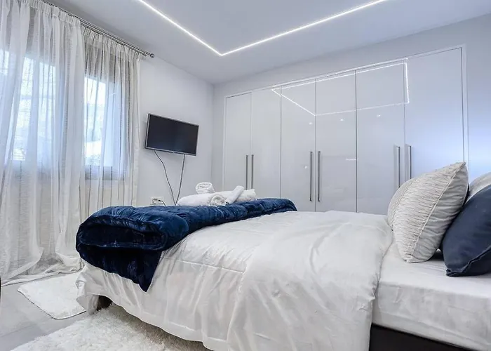 Σπίτι διακοπών Luminous Luxury House Πυλί