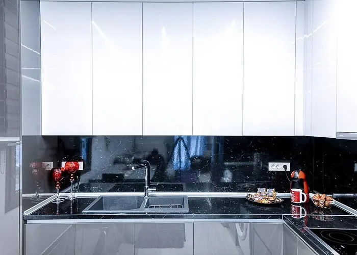 Case de vacanță Luminous Luxury House